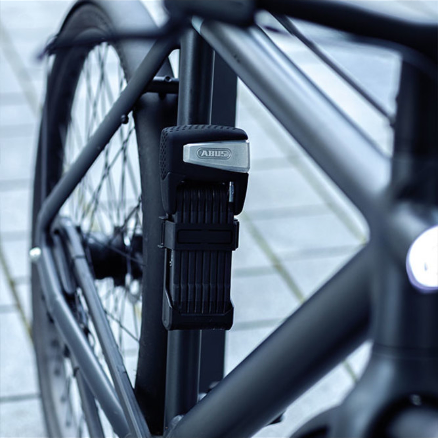 ABUS BORDO™ One Smartes Fahrradschloss 6500A/110 BK SH, Maschine, Sprach, Rad, Leichtmetallfelge, Reifen